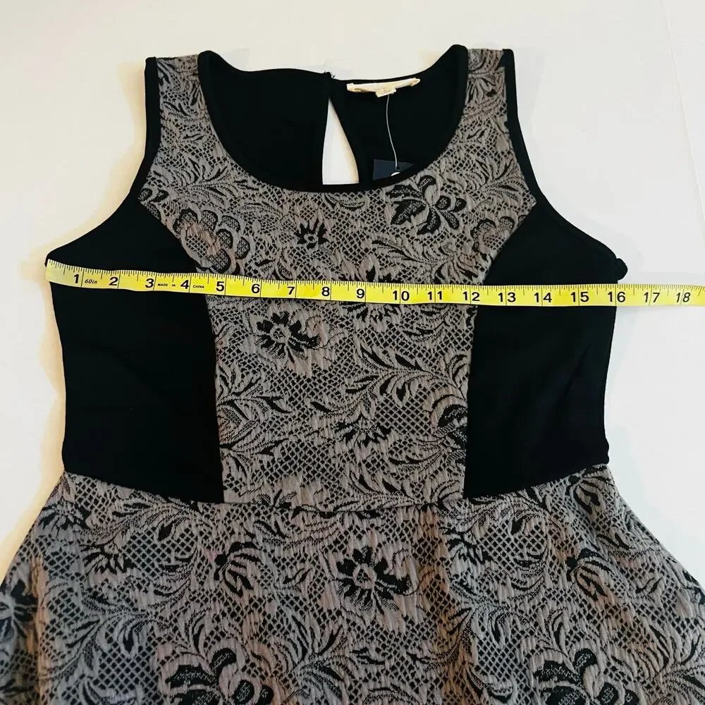 Olive & Oak Floral Colorblock Sleeveless Dress Size S Small NWT Black Cream